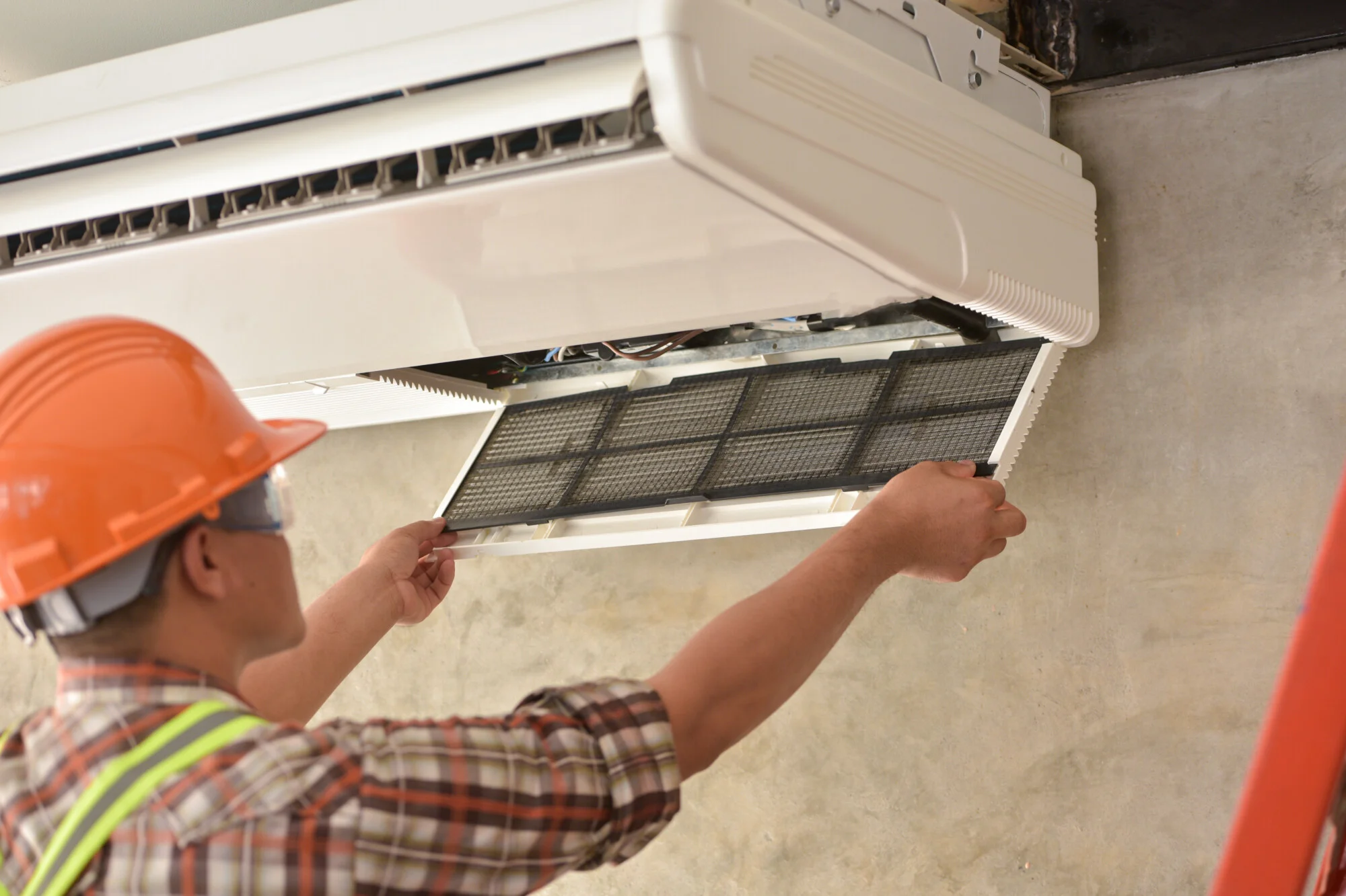 AC Repair Near Me: Tips for Hiring An AC Repair Company In Center, TX