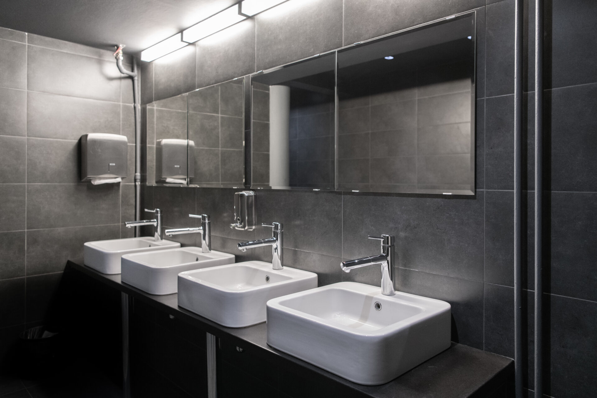 Benefits of Commercial Bathroom Sink and Faucet Upgrades for Nacogdoches Businesses